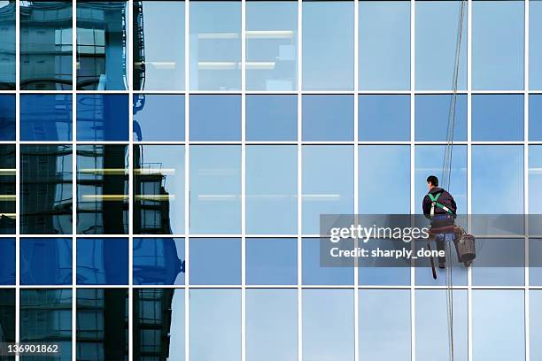 window washer - fönsterputsare bildbanksfoton och bilder