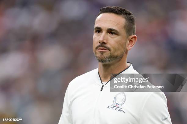 Head coach Matt LaFleur of the NFC looks on during the 2022 NFL Pro Bowl against the AFC at Allegiant Stadium on February 06, 2022 in Las Vegas,...