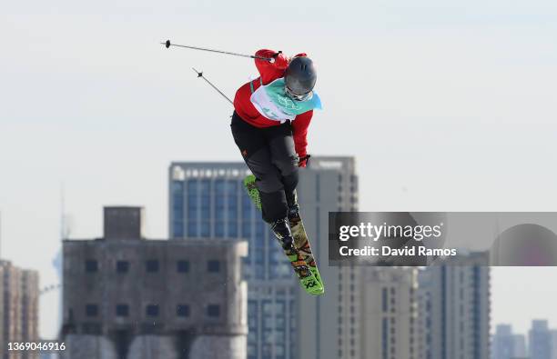 Katie Summerhayes of Team Great Britain performs a trick during the Women's Freestyle Skiing Freeski Big Air Qualification on Day 3 of the Beijing...
