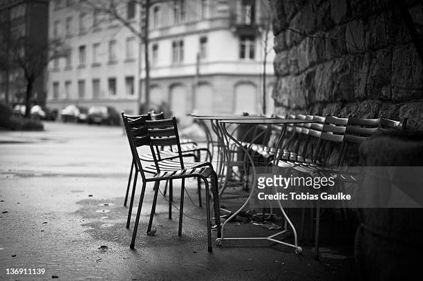 some chairs of cafe in industrial area of zurich - tobias gaulke stock-fotos und bilder