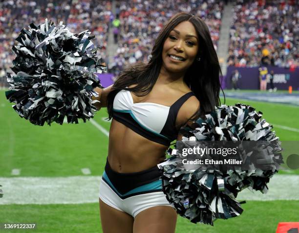 Pro Bowl cheerleader representative Shardae from the Philadelphia Eagles performs during the 2022 NFL Pro Bowl at Allegiant Stadium on February 06,...