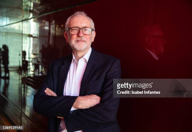 Britain's former opposition Labour party leader, Jeremy Corbyn poses for a portrait following the event 'Tax the Rich. Equilibrar la balanza fiscal',...
