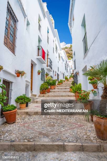 frigiliana village whitewashed in costa del sol of malaga iandal - vejer de la frontera stockfoto's en -beelden