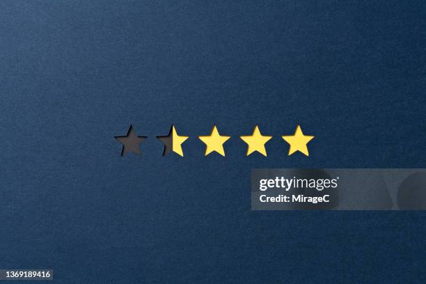 Half Rater 3,739 Half Star Symbol Stock Photos, High-Res Pictures, and Images ...