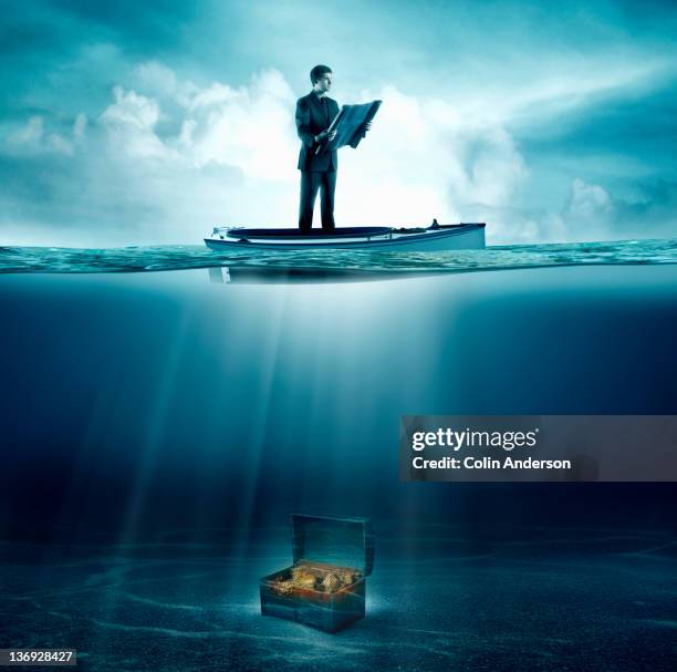 looking for treasure - ocean cross section stock pictures, royalty-free photos & images