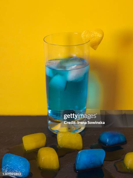 blu laguna drink - blue curacao stock pictures, royalty-free photos & images