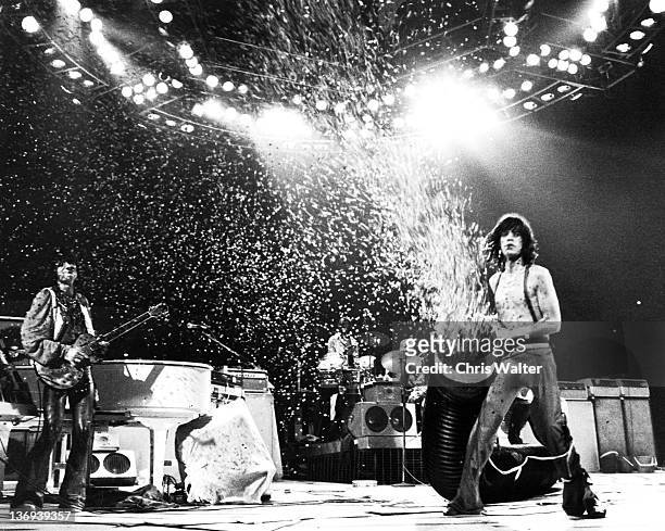 Rolling Stones 1976 Mick Jagger and Ron Wood