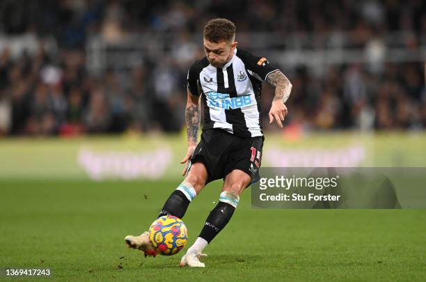 Newcastle player Kieran Trippier scores the third goal from a free kick during the Premier League match between Newcastle United and Everton at St....
