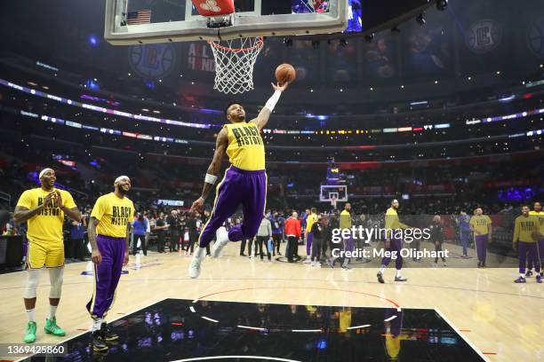 Kent Bazemore of the Los Angeles Lakers warms up before the game against the Los Angeles Clippers at Crypto.com Arena on February 03, 2022 in Los...