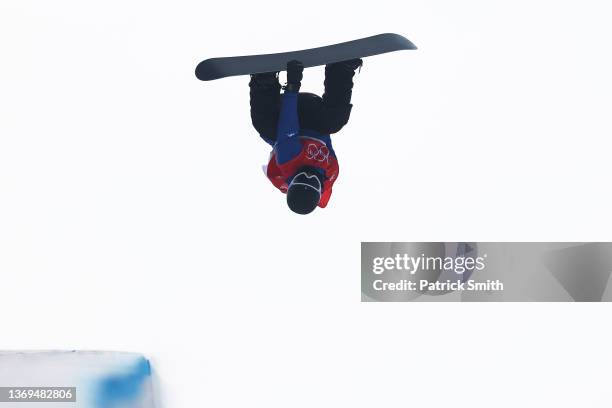 Louis Philip Vito III of Team Italy performs a trick during the Men's Snowboard Halfpipe Qualification on Day 5 of the Beijing 2022 Winter Olympic...