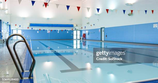 a clean and fresh pool - public pool stock pictures, royalty-free photos & images
