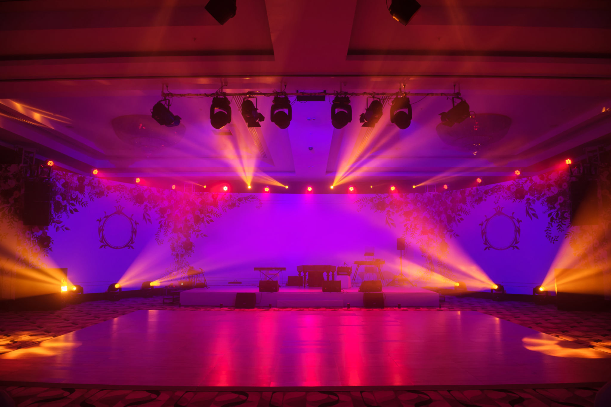 wedding lighting
