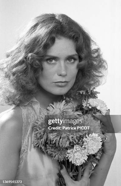 Actrice française Corinne Cléry à Paris en septembre 1975