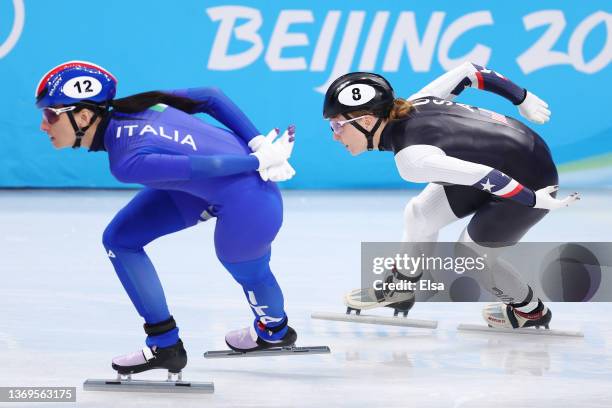 Cynthia Mascitto of Team Italy and Kristen Santos of Team United States compete during the Women's 1000m Heats on day five of the Beijing 2022 Winter...