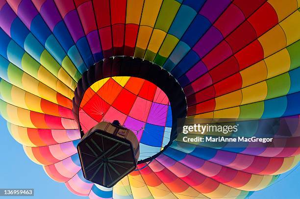 hot air balloon - hot air balloon stock pictures, royalty-free photos & images