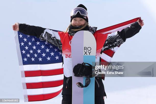 Gold medallist Chloe Kim of Team United States celebrates during the Women's Snowboard Halfpipe Final flower ceremony on Day 6 of the Beijing 2022...