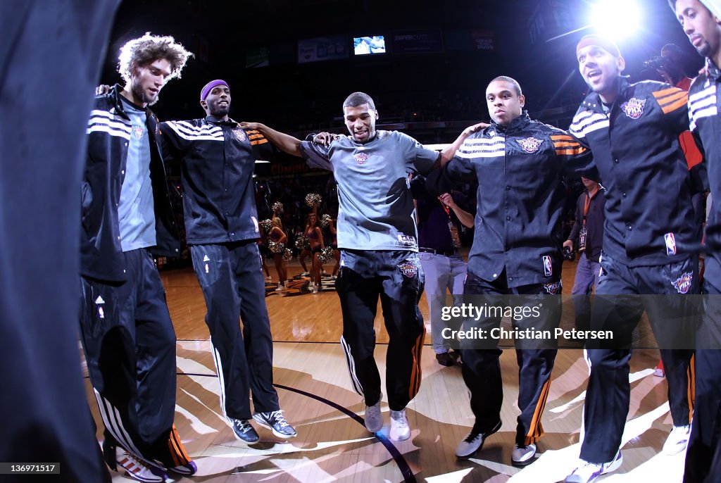 New Jersey Nets v Phoenix Suns