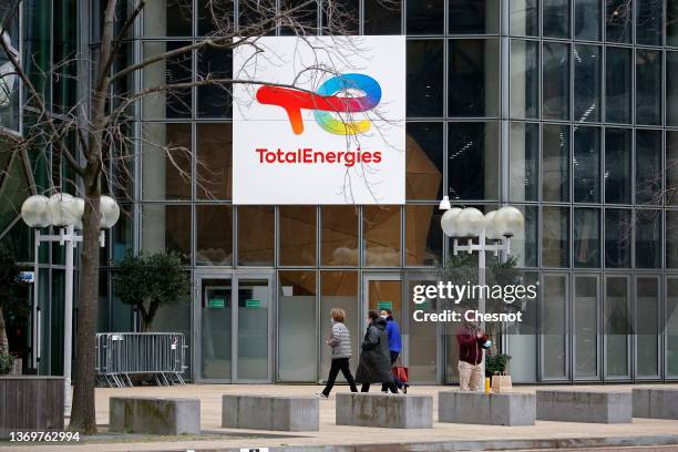Totql Totalenergies 2021 Photos and Premium High Res Pictures - Getty Images