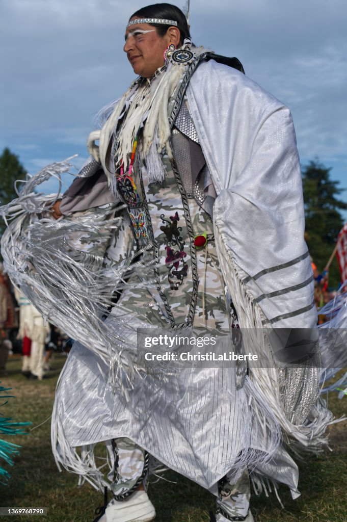 Squamish First Nations Powwow High-Res Stock Photo - Getty Images