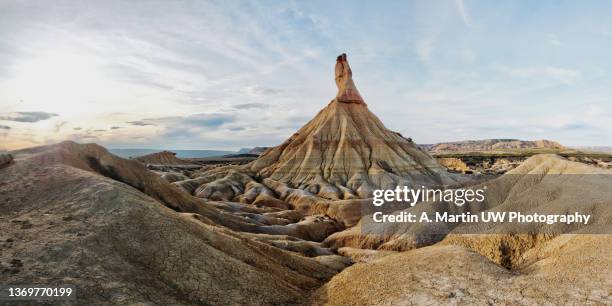 stock photo of castil de tierra from bardenas reales, navarra, spain. - bardenas photos et images de collection