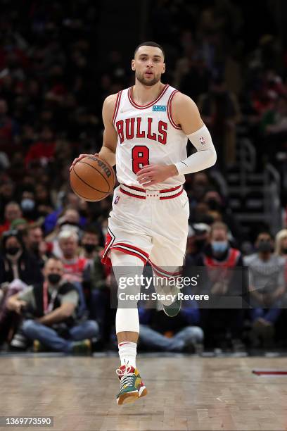 Zach LaVine of the Chicago Bulls handles the ball during a game against the Phoenix Suns at United Center on February 07, 2022 in Chicago, Illinois....