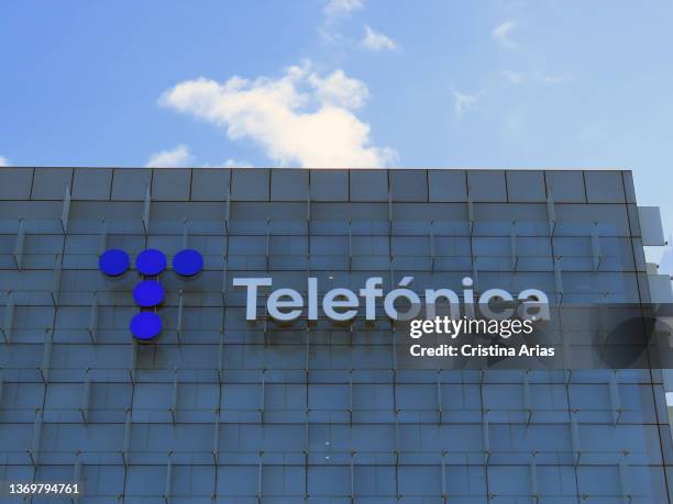 Telefonica Building Photos and Premium High Res Pictures - Getty Images