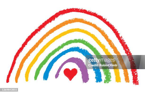 buntstift regenbogen mit rotem herz - rainbow stock-grafiken, -clipart, -cartoons und -symbole