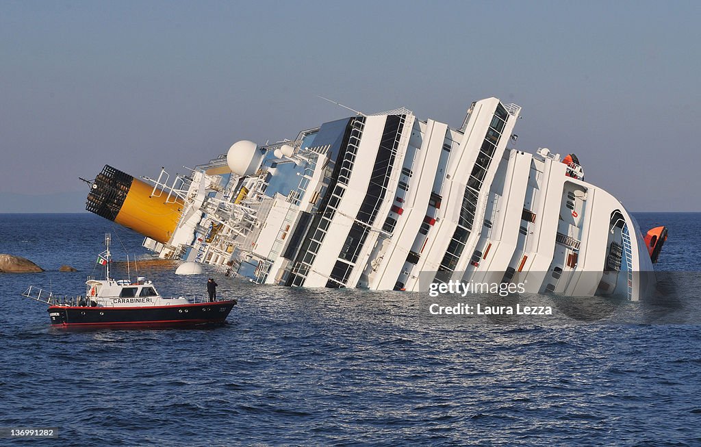 Cruise Ship Costa Concordia Runs Aground Off Giglio