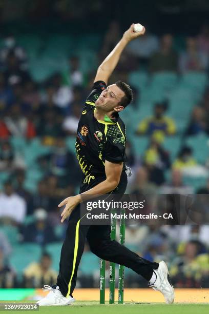 Josh Hazlewood of Australia bowls during game one in the T20 International series between Australia and Sri Lanka at Sydney Cricket Ground on...