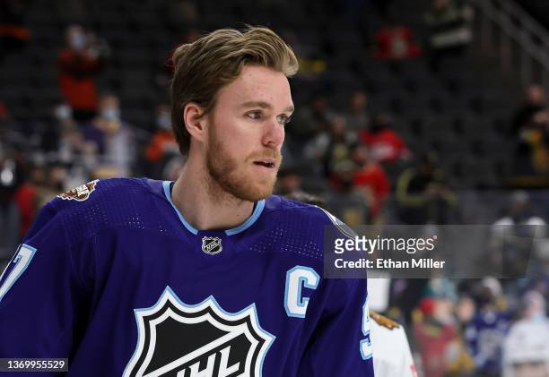 Connor McDavid of the Edmonton Oilers warms up before the 2022 Honda NHL All-Star Game at T-Mobile Arena on February 05, 2022 in Las Vegas, Nevada.