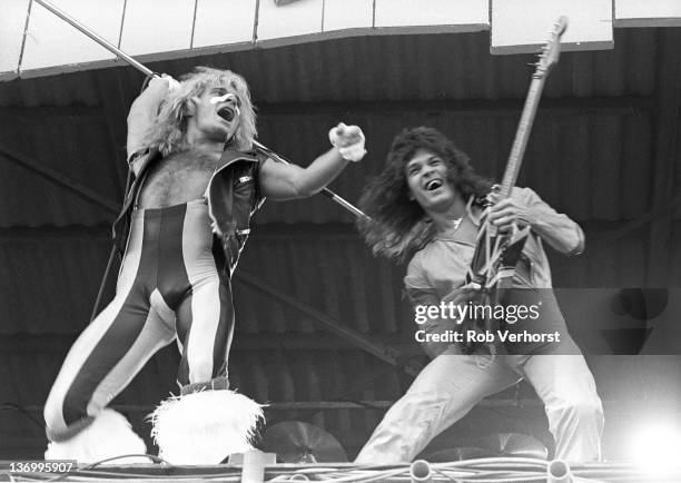 David Lee Roth In His Prime David Lee Roth 1980 Photos and Premium High Res Pictures - Getty Images