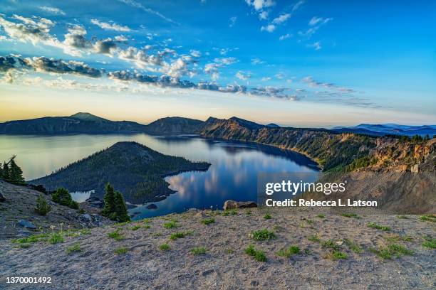 early morning at crater lake - crater lake national park stock pictures, royalty-free photos & images
