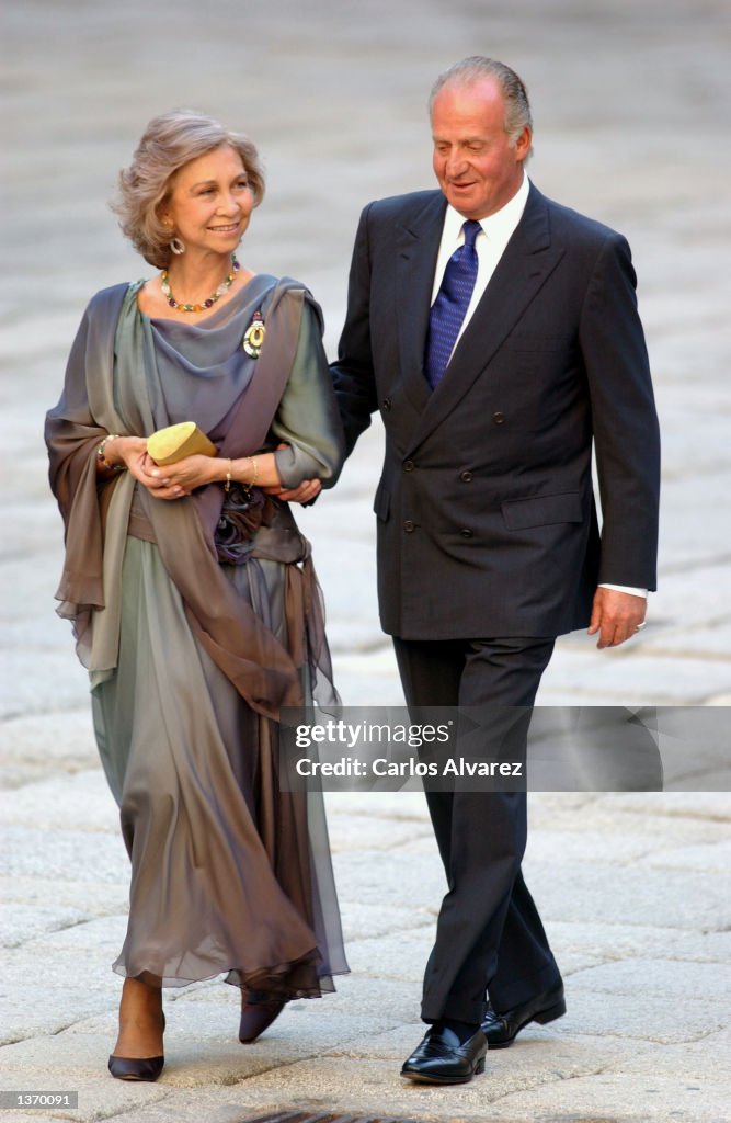 Daughter of Spanish Prime Minister Weds