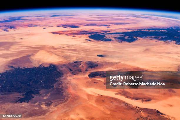 beauty of desert area in africa - africa from space stock pictures, royalty-free photos & images