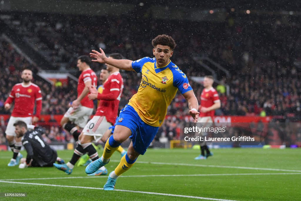 Manchester United v Southampton - Premier League