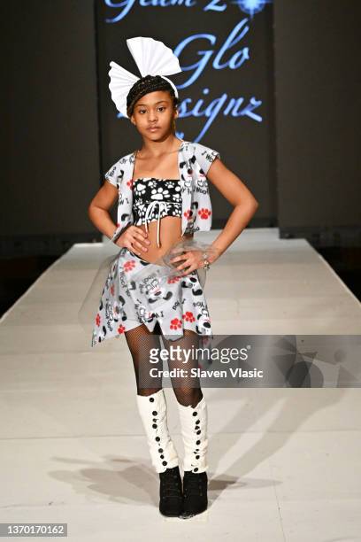 Model walks the runway wearing Glam2Glo Designz during the NYFW hiTechMODA Season 7 Réversion #noapology show at The Edison Ballroom on February 12...
