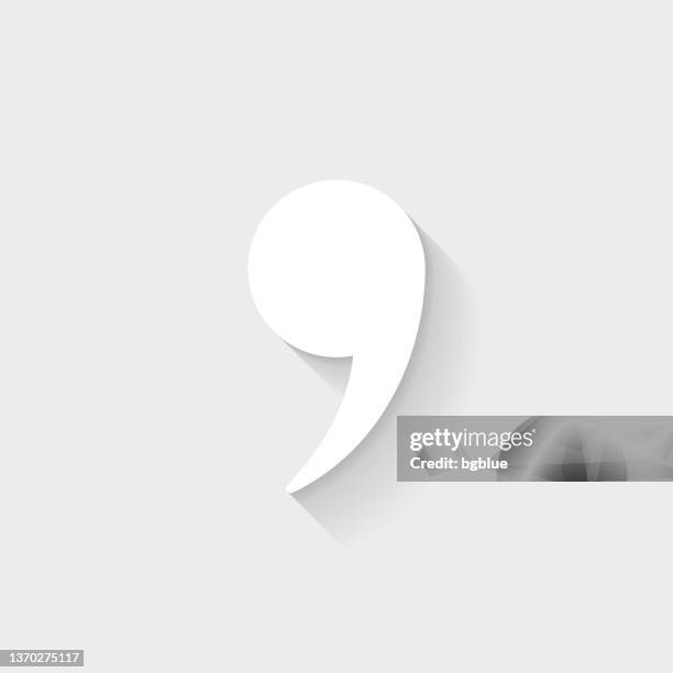 komma-symbol. icon mit langem schatten auf leerem hintergrund - flat design - komma stock-grafiken, -clipart, -cartoons und -symbole
