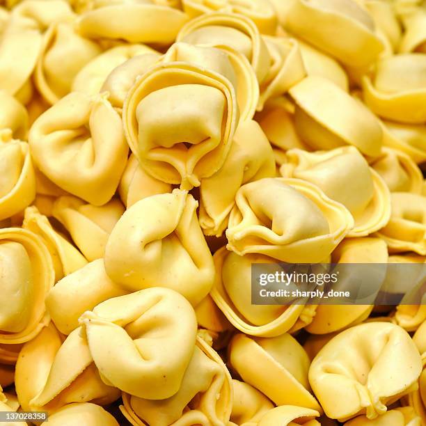 tortellini close-up - tortellini stock pictures, royalty-free photos & images