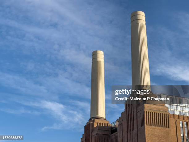 battersea power station, nine elms, battersea, london - battersea power station foto e immagini stock