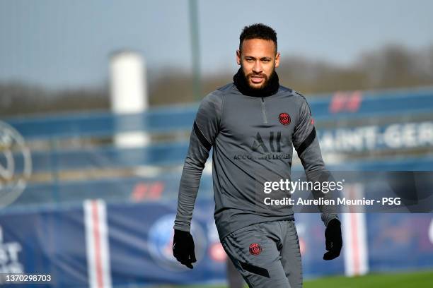 Neymar Jr looks on during a Paris Saint-Germain training session at Ooredoo Center on February 13, 2022 in Paris, France.