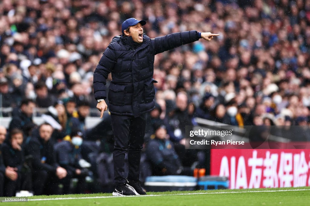 Tottenham Hotspur v Wolverhampton Wanderers - Premier League