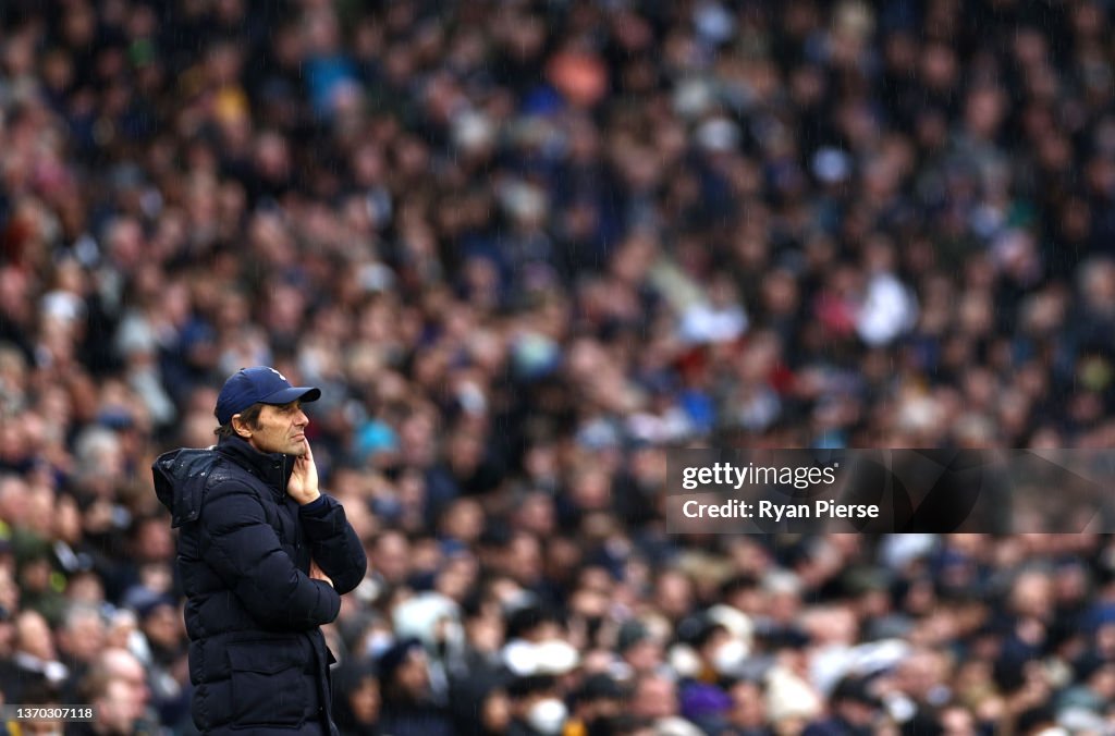 Tottenham Hotspur v Wolverhampton Wanderers - Premier League