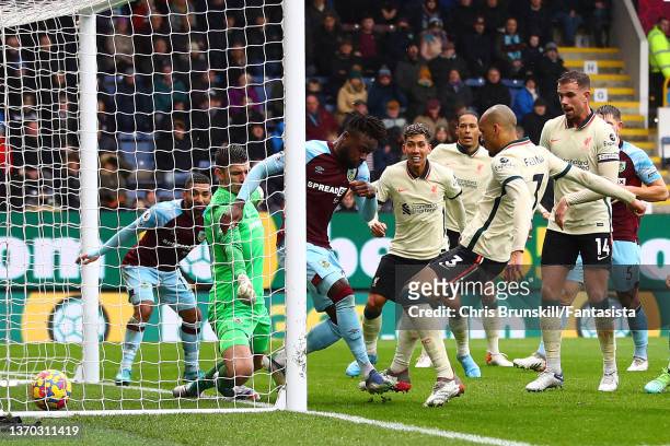 Fabinho of Liverpool scores the opening goal during the Premier League match between Burnley and Liverpool at Turf Moor on February 13, 2022 in...