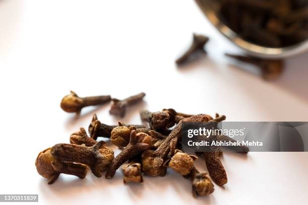 cloves - clove stock pictures, royalty-free photos & images