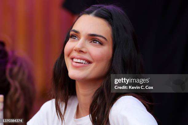 Model Kendall Jenner attends Super Bowl LVI between the Los Angeles Rams and Cincinnati Bengals at SoFi Stadium on February 13, 2022 in Inglewood,...