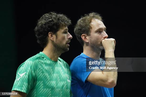Robin Haase and Matwe Middelkoop of The Netherlands in action during the finalmatch in doubles against Lloyd Harris of South Africa and Tim Puetz of...