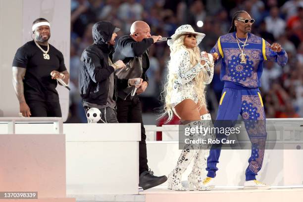 Cent, Eminem, Dr. Dre, Mary J. Blige, and Snoop Dogg perform during the Pepsi Super Bowl LVI Halftime Show at SoFi Stadium on February 13, 2022 in...