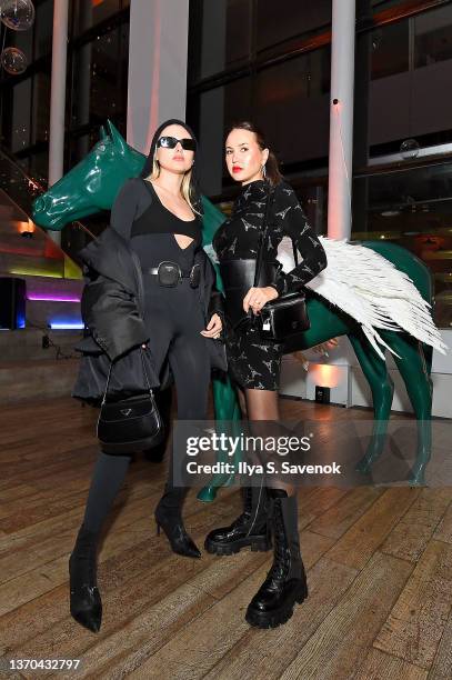 Guests attend the Flying Solo NYFW February 2022 Afterparty on February 13, 2022 in New York City.