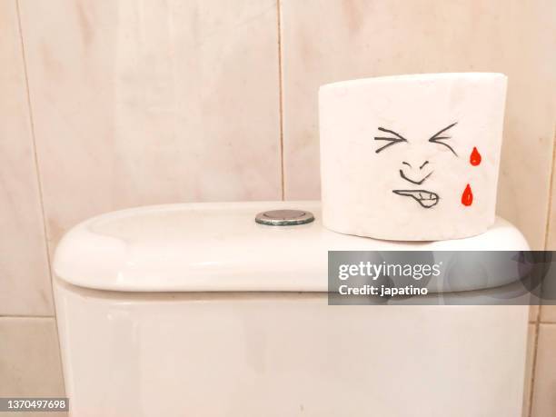 hemorrhoids - emorroidi foto e immagini stock