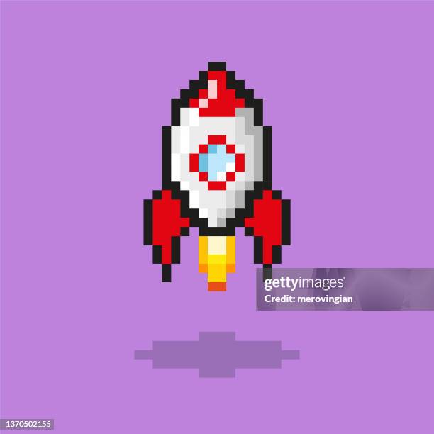 ilustraciones, imágenes clip art, dibujos animados e iconos de stock de diseño de píxeles de un icono de cohete - vehículo espacial